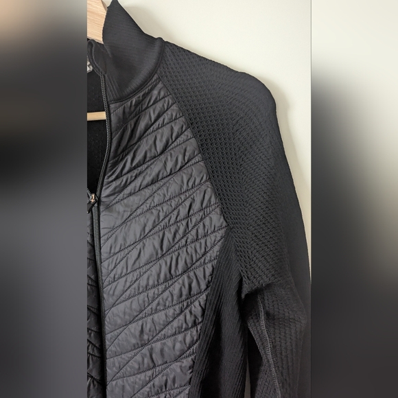 Athleta Flurry Force Insulated Jacket Black EUC Super Stretchy Large - Picture 6 of 13